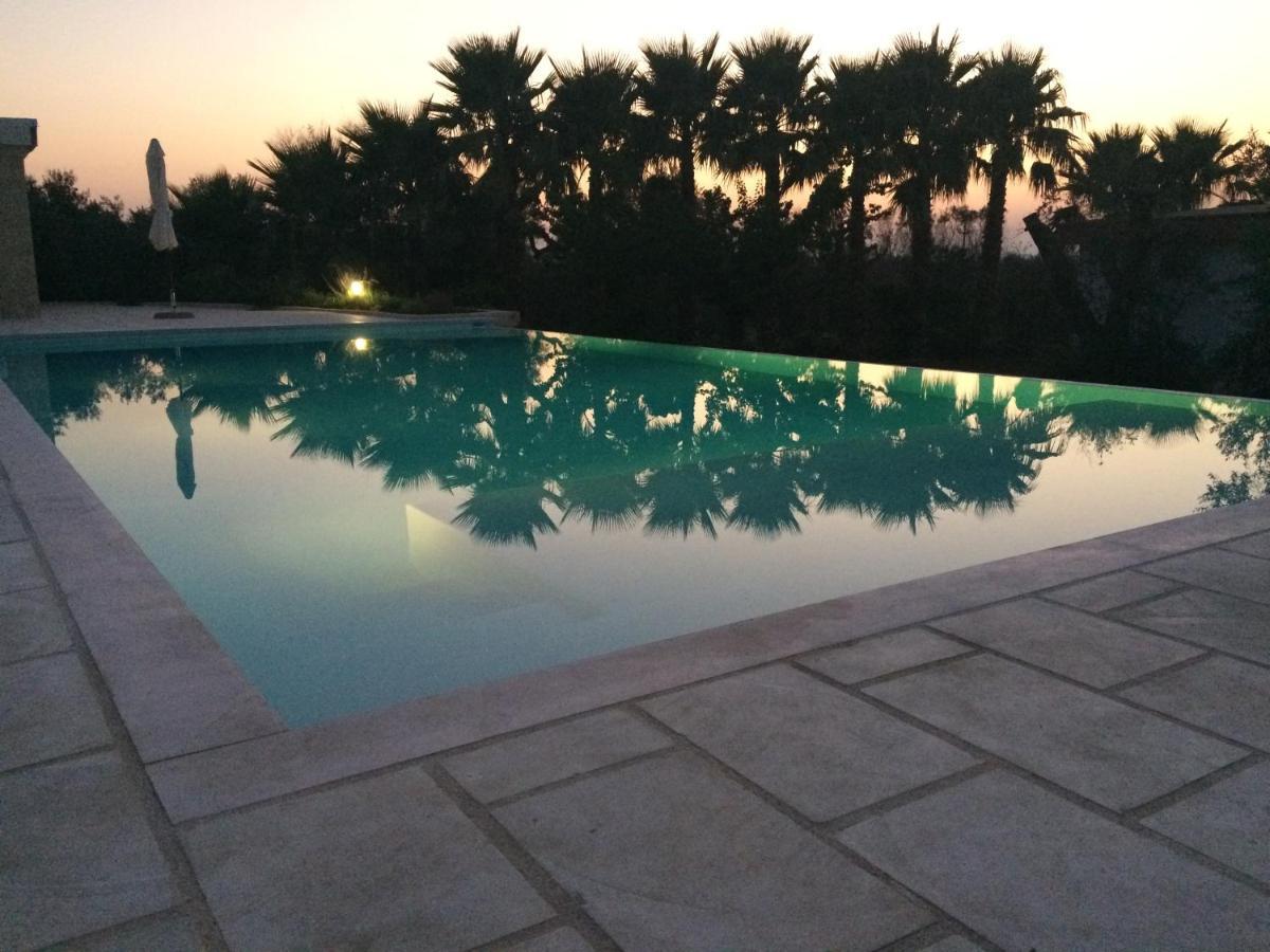 White Pool 7P Matino - Gallipoli Exterior foto